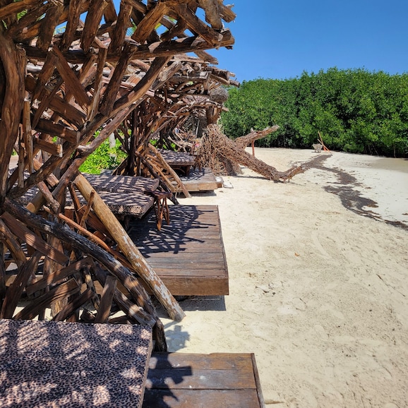 Akuazul Resorts Adults Only