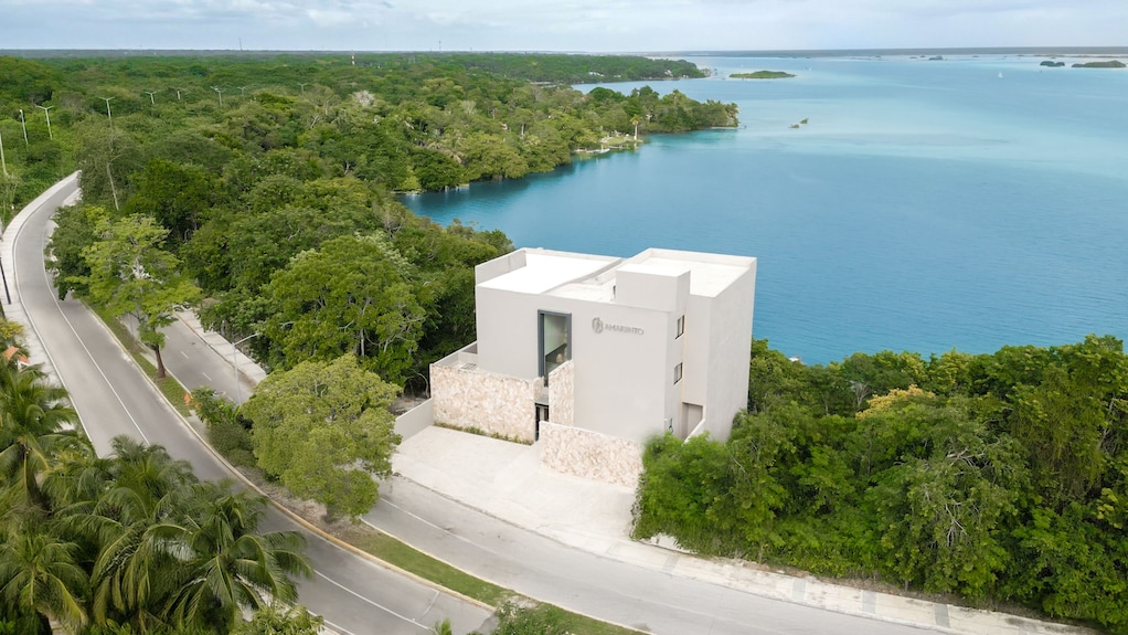 Amaranto Bacalar Hotel Boutique