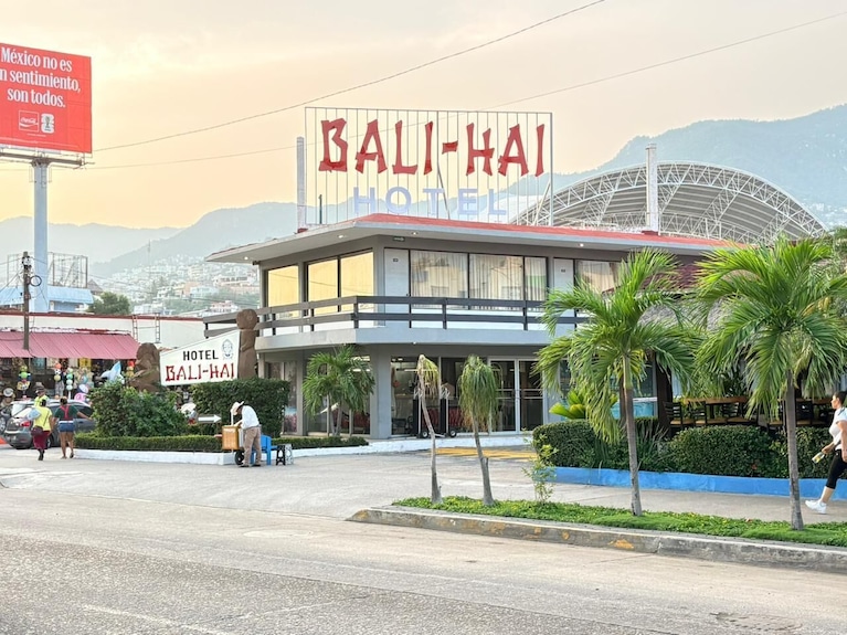 Bali Hai Hotel Acapulco