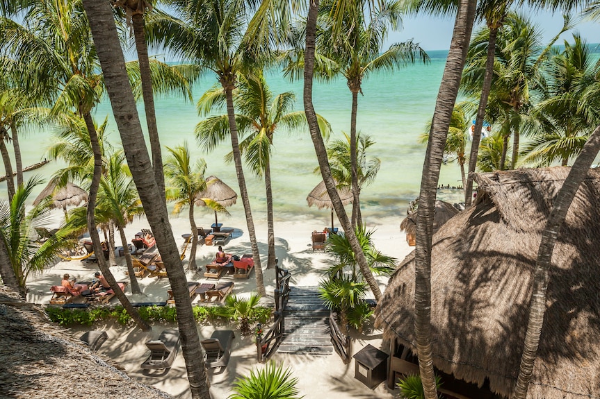 Beachfront Hotel La Palapa Adults Only