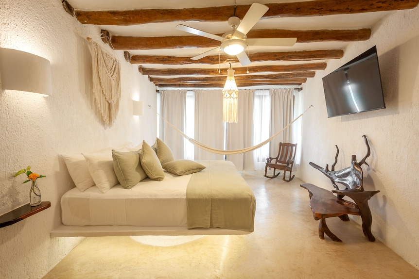 Beachfront Hotel La Palapa Adults Only