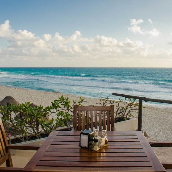 Bsea Cancun Plaza Hotel