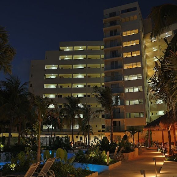 Calypso Hotel Cancun