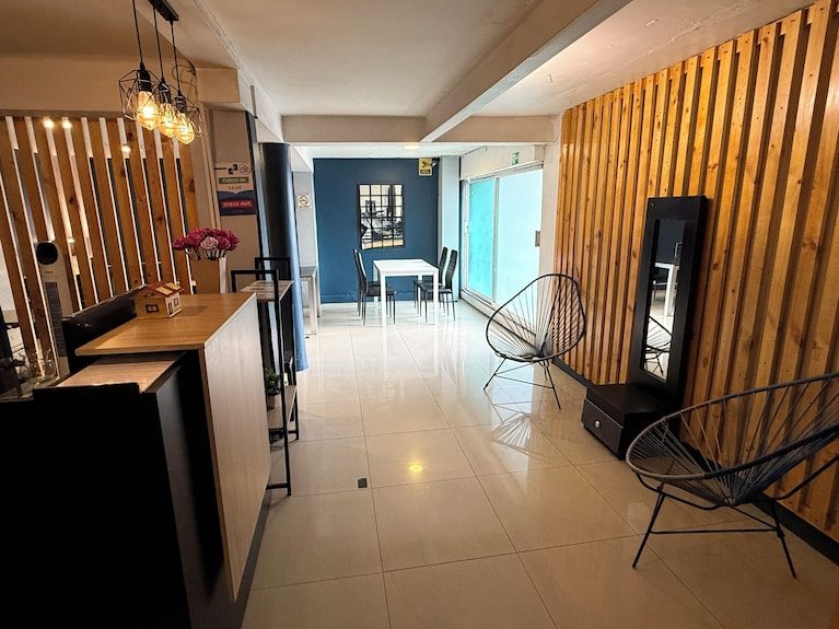 Capital Hostal