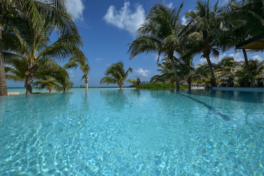 Casa del Jaguar Beach Hotel