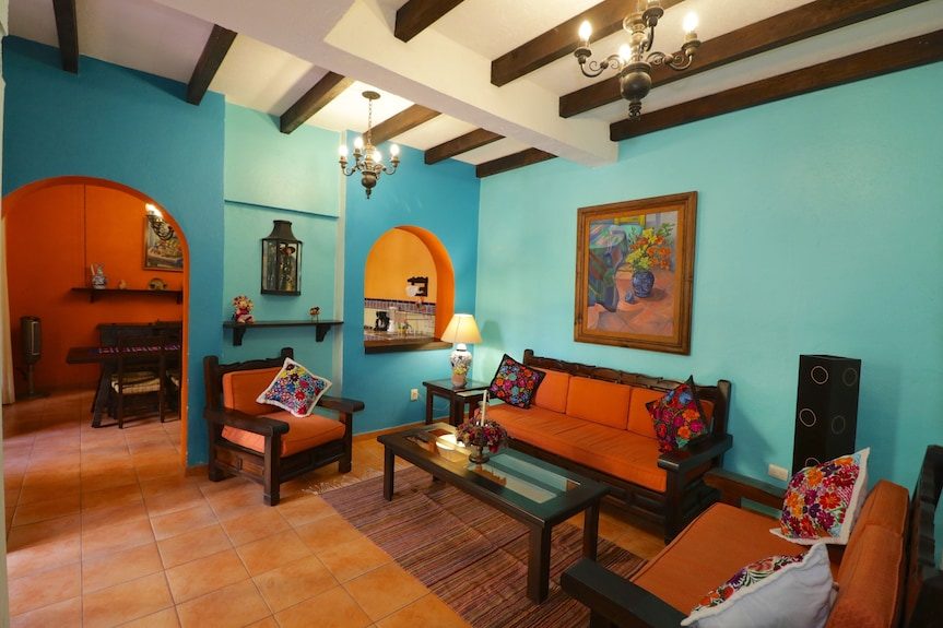 Casa Mia Suites