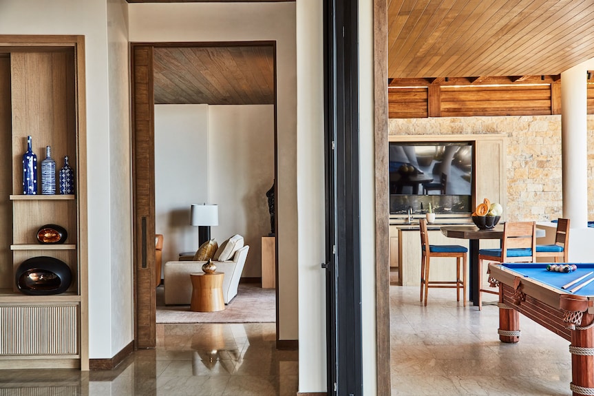 Chileno Bay Resort & Residences, Auberge