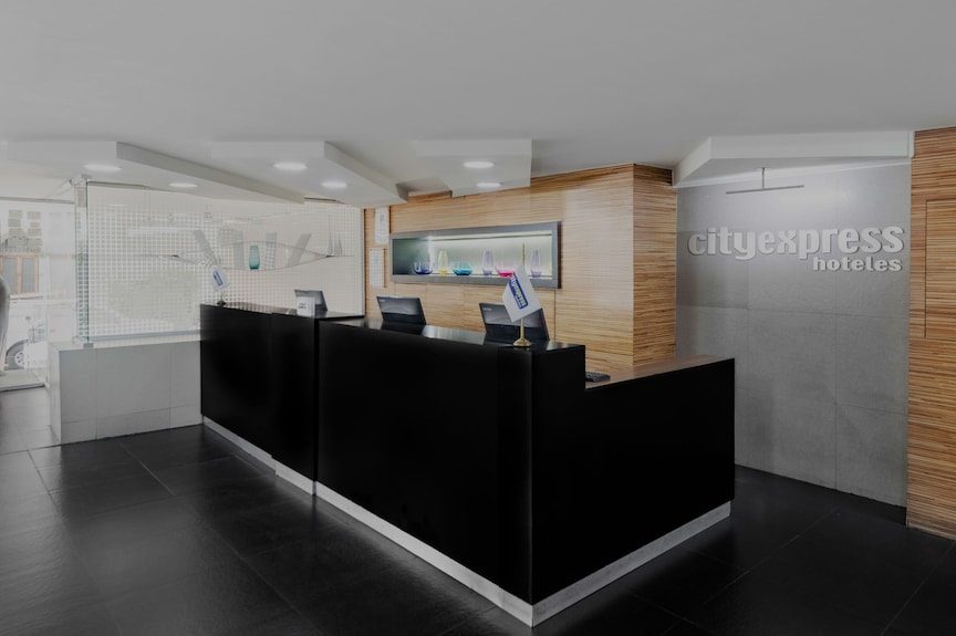 City Express by Marriott Alameda