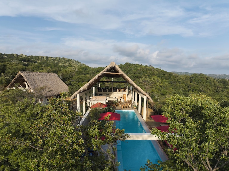 Cocolia Hotel