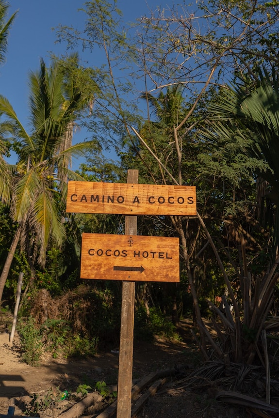 Cocos Hotel