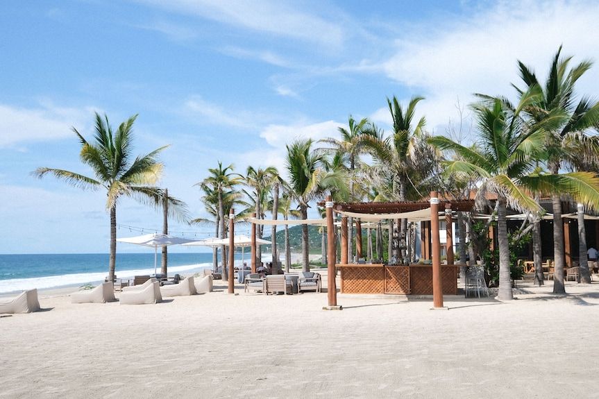 Conrad Punta de Mita