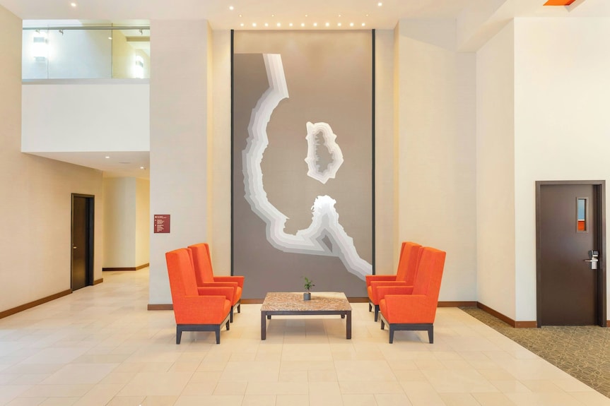Courtyard by Marriott La Paz