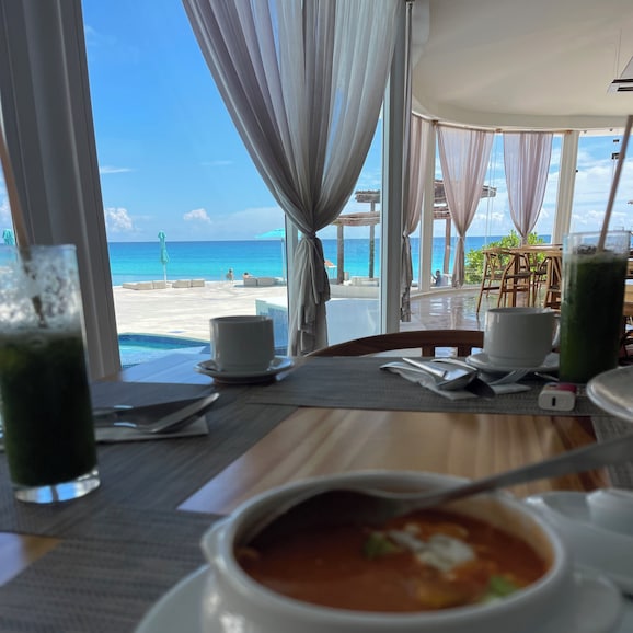 Cyan Cancun Resort & Spa