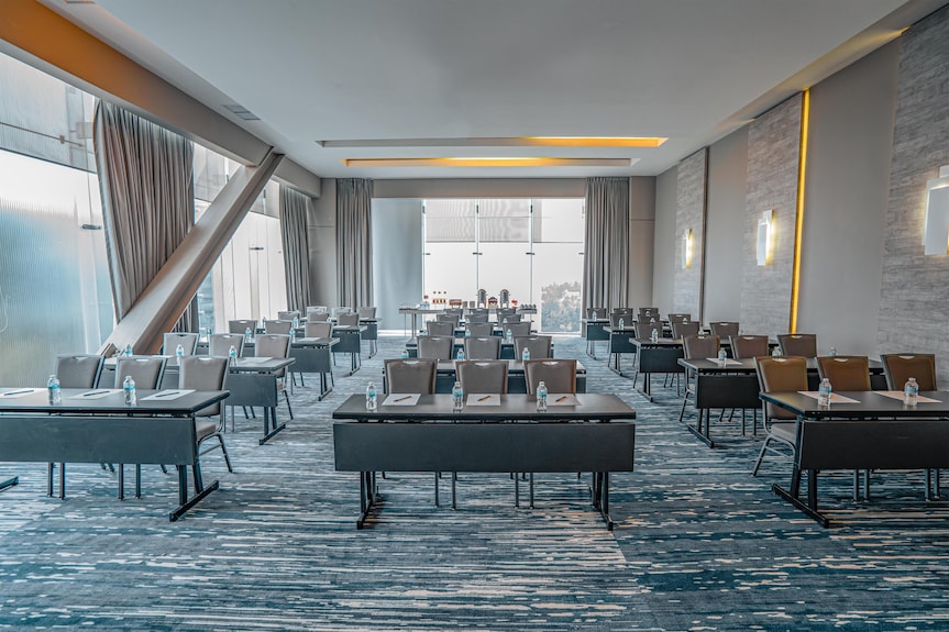 DoubleTree by Hilton Mexico City Santa Fe