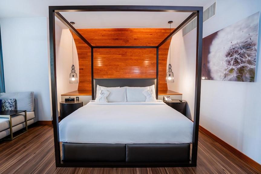 DoubleTree by Hilton Mexico City Santa Fe