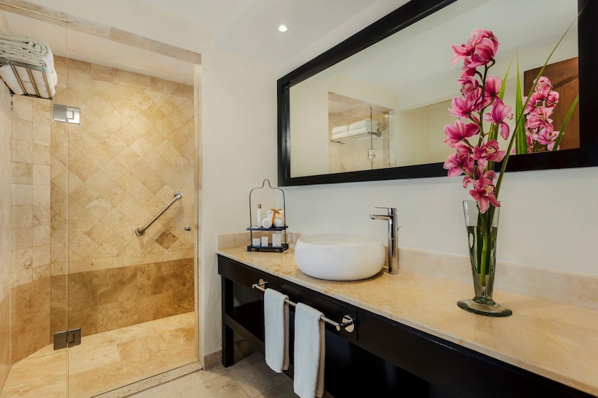 Dreams Los Cabos Suites Golf Resort & Spa