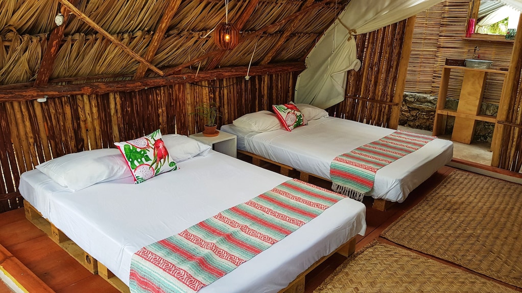 El Búho Bacalar Eco-Cabañas Hostal