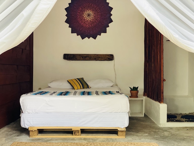 El Búho Bacalar Eco-Cabañas Hostal