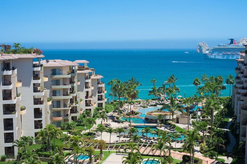 Grand Solmar Land's End Resort & Spa