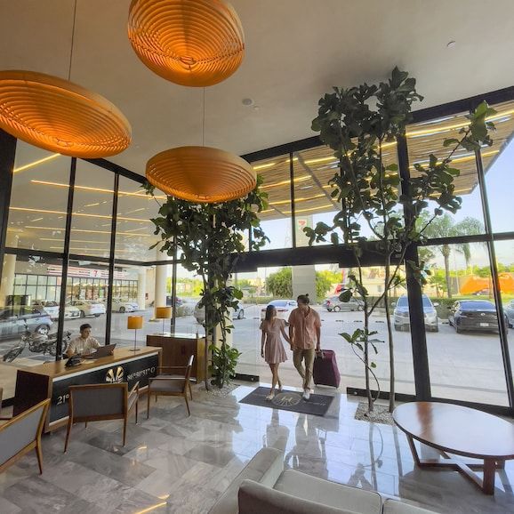 Hive Cancun by G Hotels