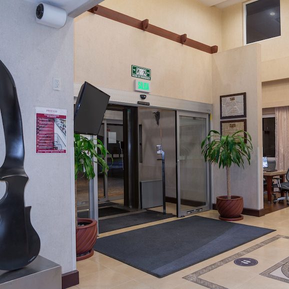 Holiday Inn Express & Suites Cuernavaca by IHG