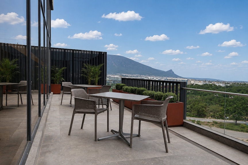 Holiday Inn Express & Suites Monterrey Sendero