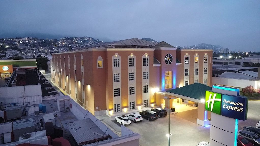Holiday Inn Express Tecnológico Monterrey by IHG