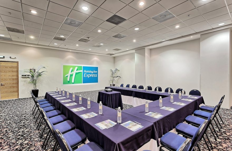 Holiday Inn Express Villahermosa Tabasco 2000 by IHG