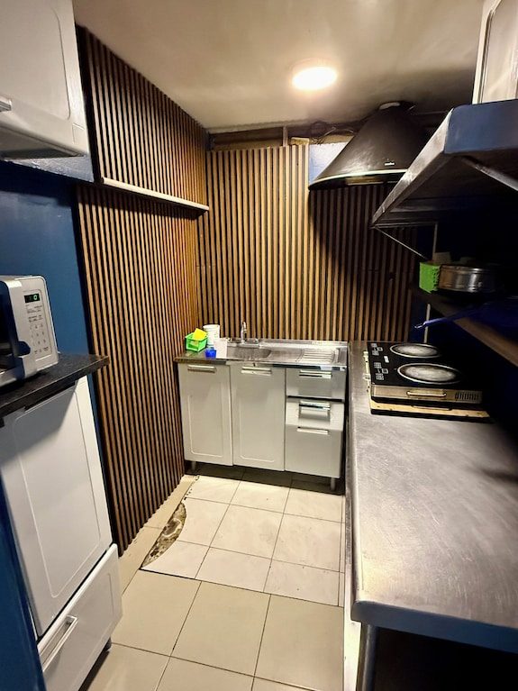 Hostel R&A