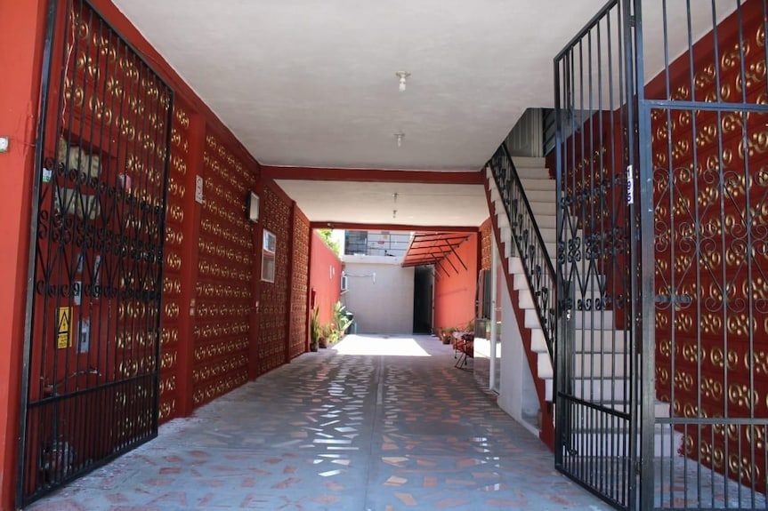 Hotel Alex