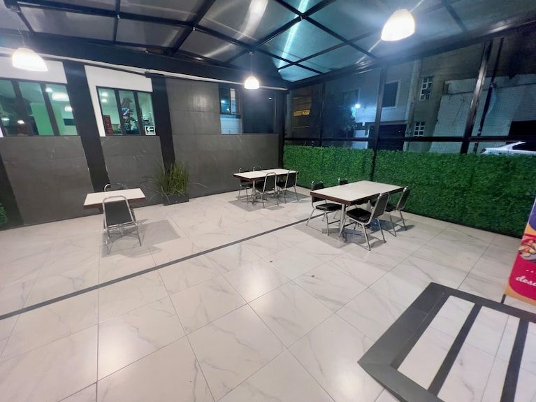 Hotel Aquario CDMX - Central del Norte