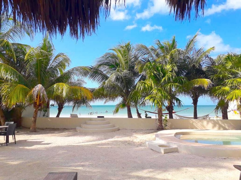 Hotel Boutique La Puerta Azul Beachfront