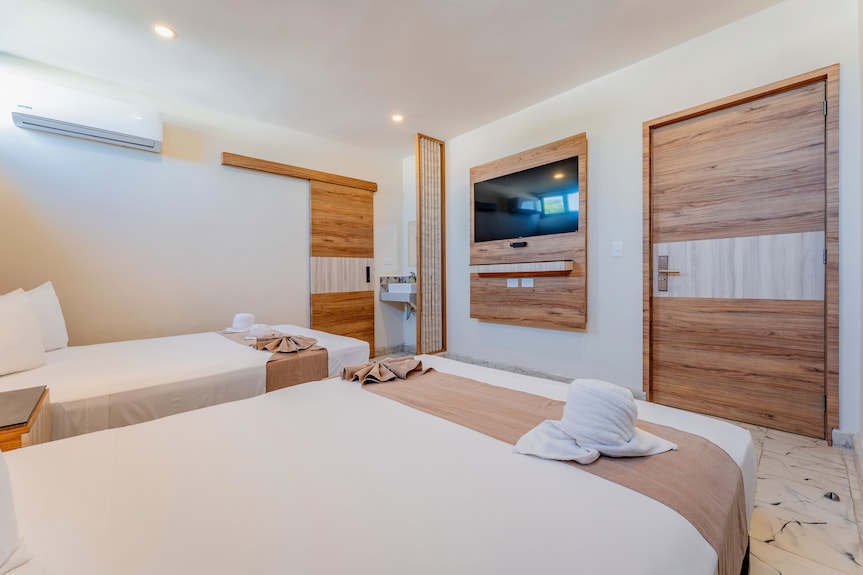 Hotel Central Merida by Kavia
