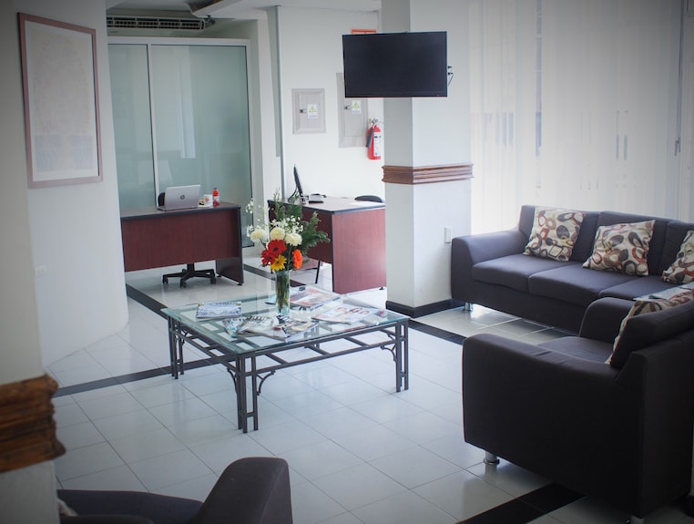 Hotel Fiesta Versalles