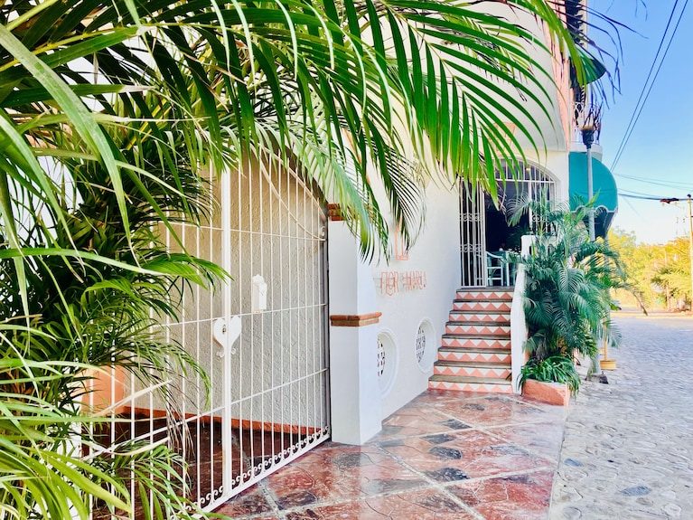 Hotel Flor de María