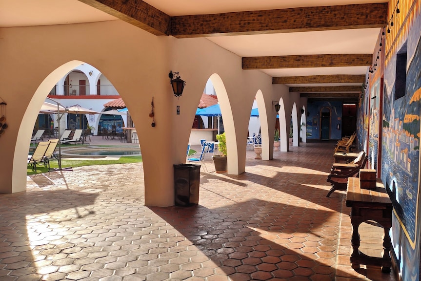 Hotel Hacienda Bugambilias La Paz