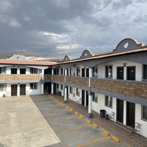 HOTEL LA QUINTA BONITA