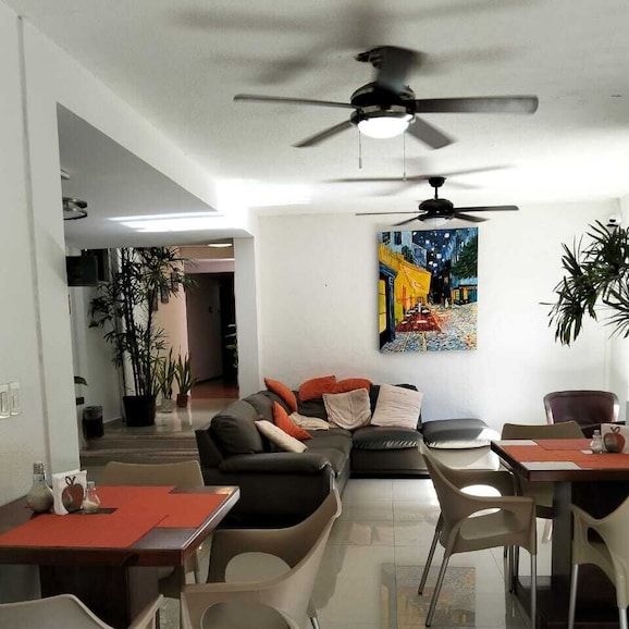 Hotel Los Girasoles Cancun