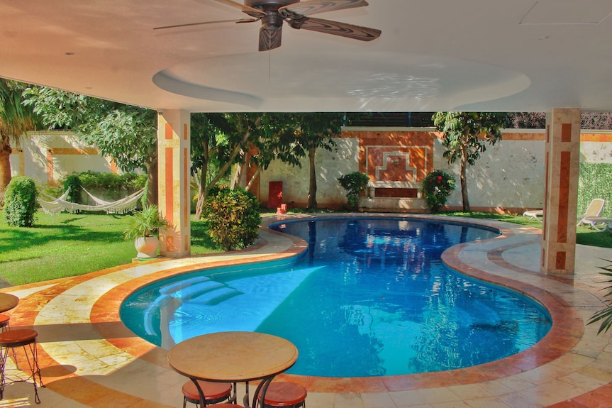Hotel Palacio Maya