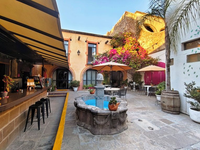 Hotel Punto 79