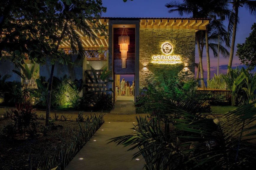 Hotel Rockaway Surfer Village