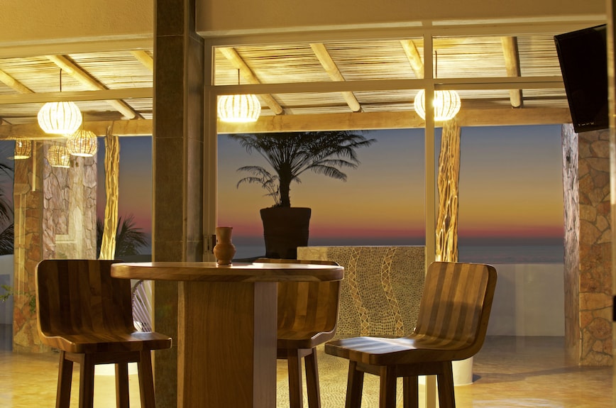Hotel Rockaway Surfer Village