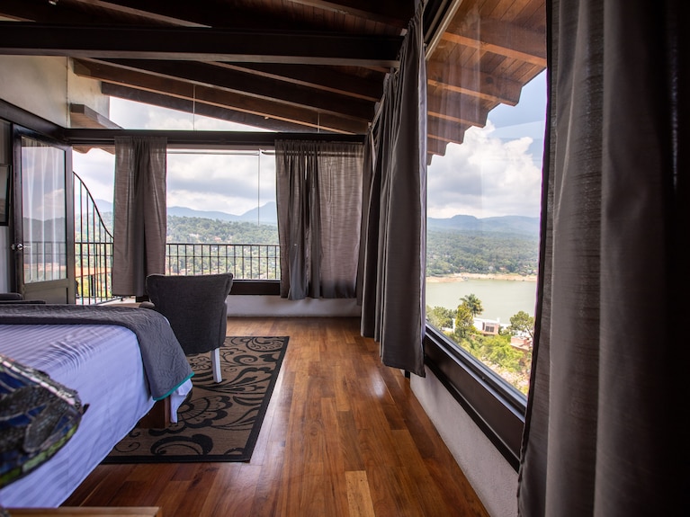 Hotel Santa Rosa