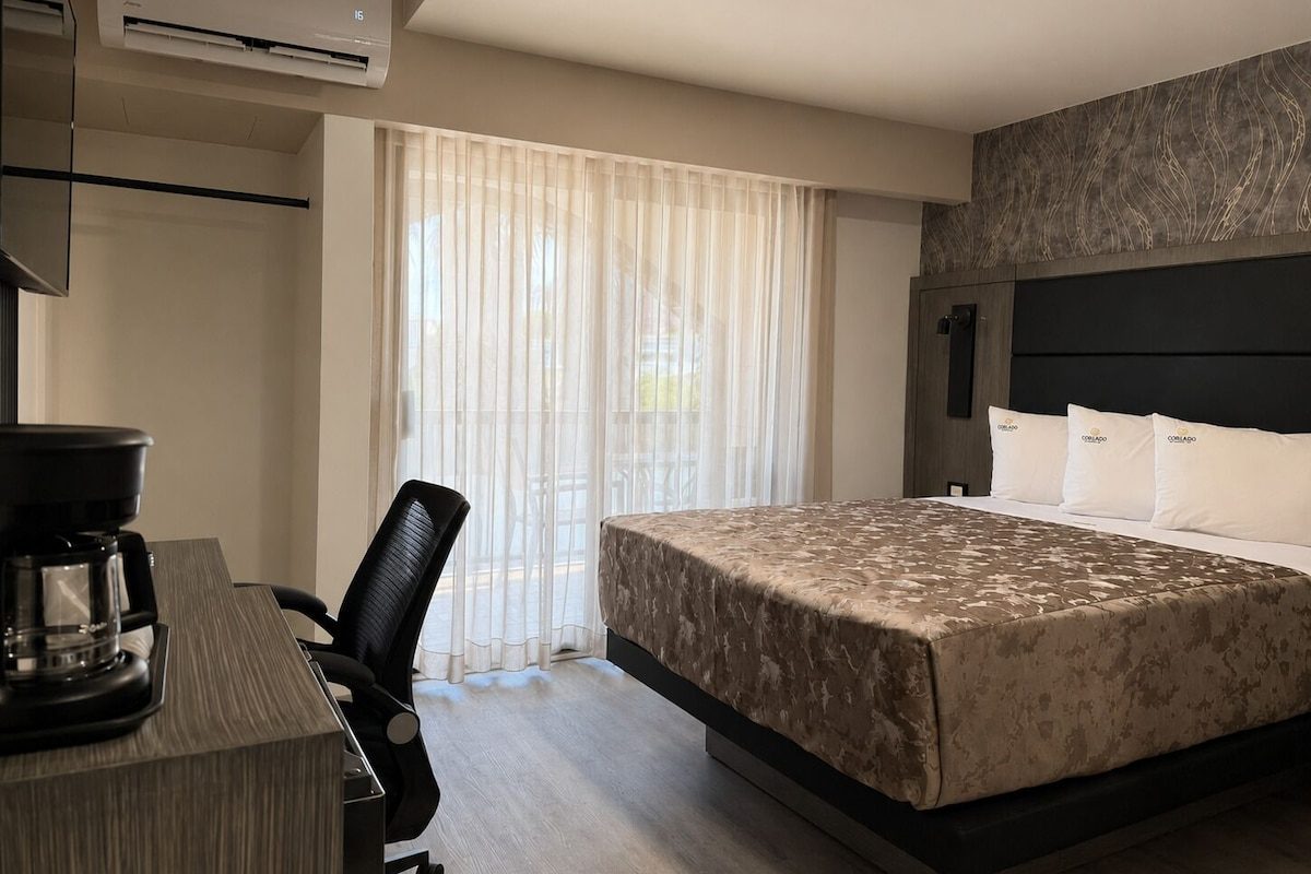 HOTEL SERENO BUSINESS INN
