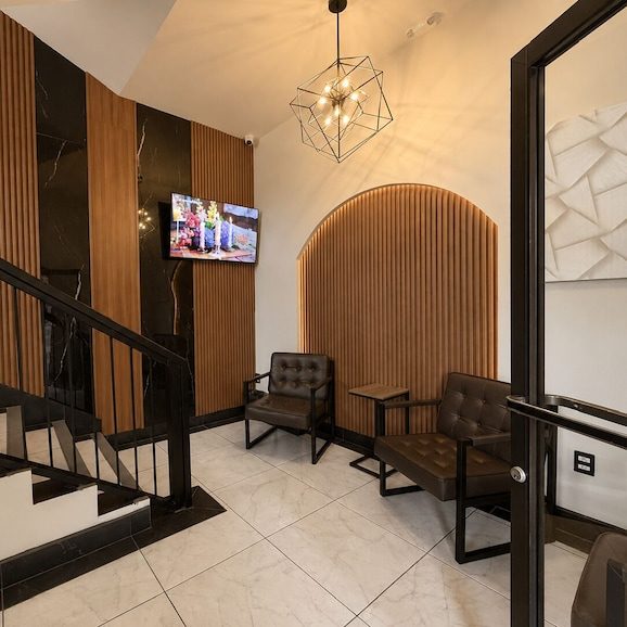 HOTEL SERENO BUSINESS INN