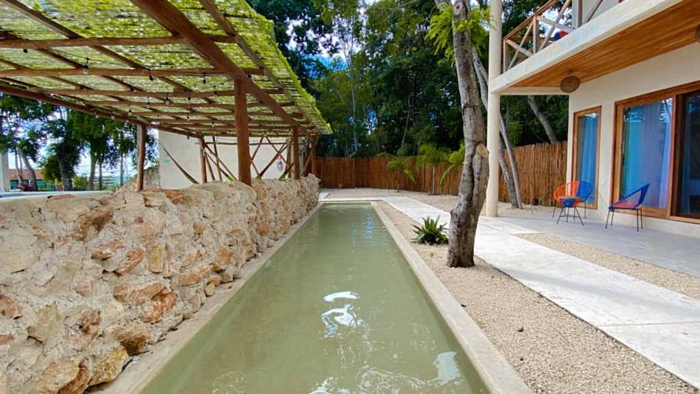 Hotel y Cabañas Azul María Bacalar