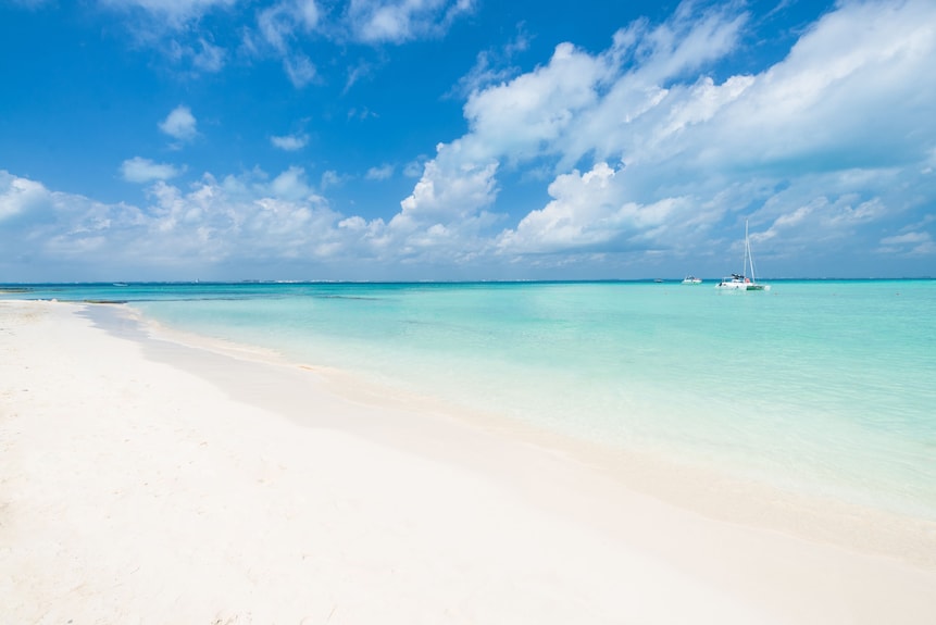 Ixchel Beach Hotel
