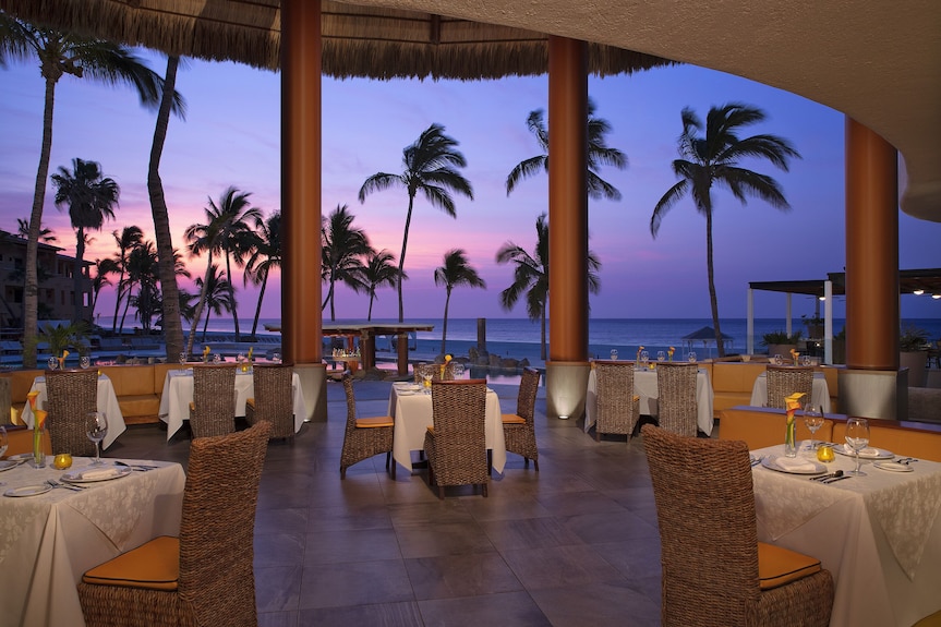 Krystal Grand Los Cabos