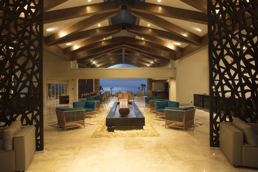 Krystal Grand Los Cabos