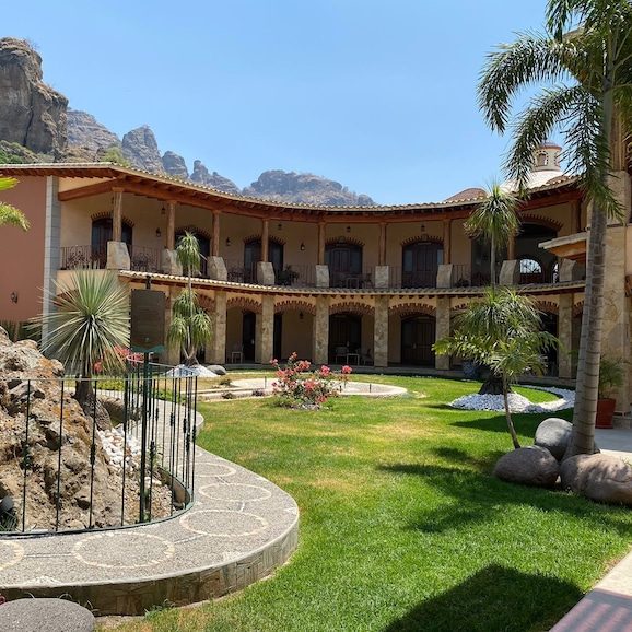La Buena Vibra Wellness Resort & Spa
